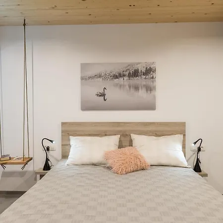 Novak Apartmán *